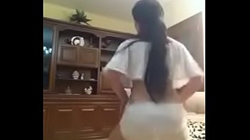 Pentyless Dance, Visible pussy