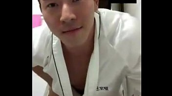 Boi Teen Trai đẹp Hàn Quốc show hàng